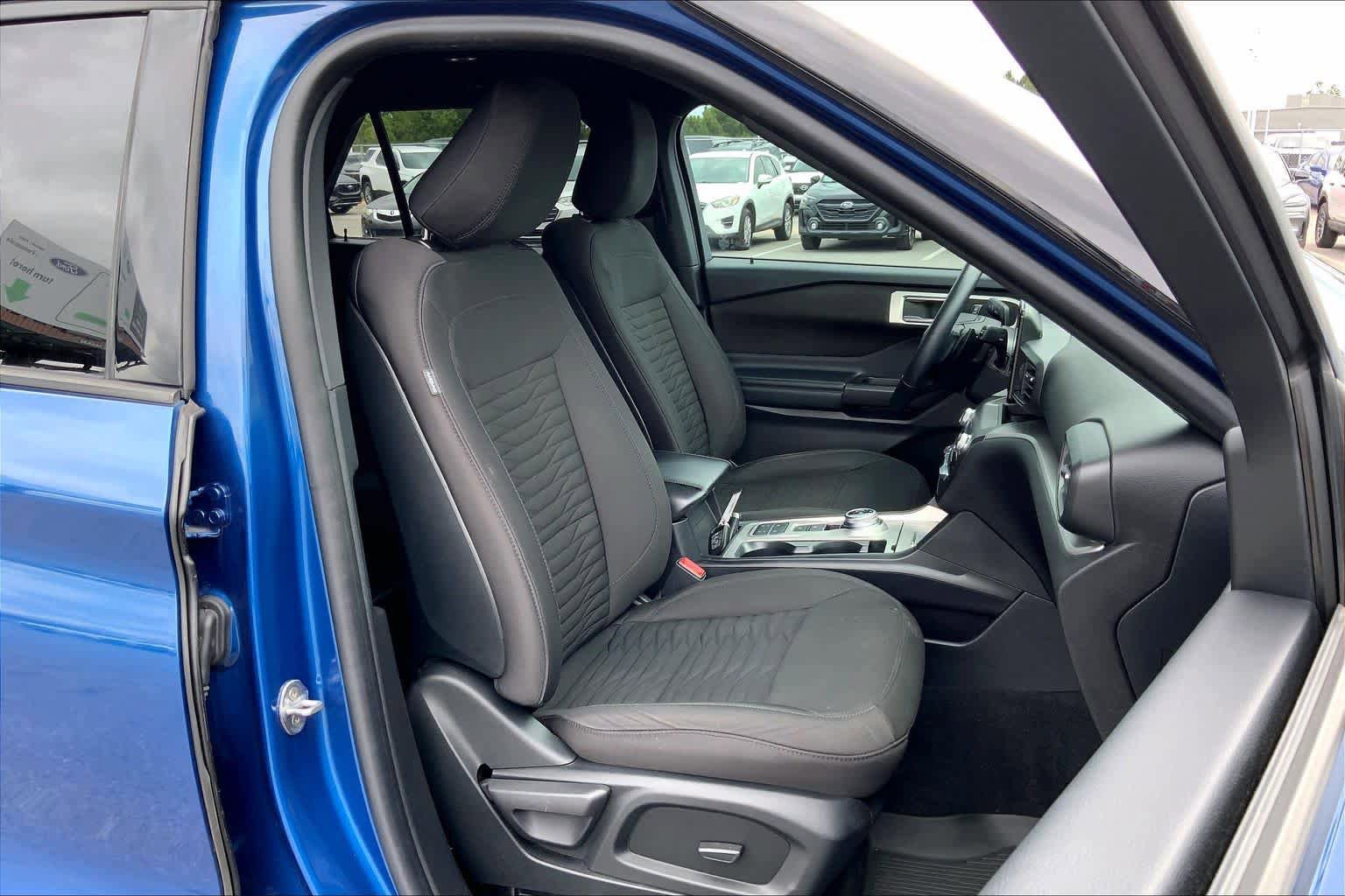 Certified 2020 Ford Explorer XLT RWD image 9
