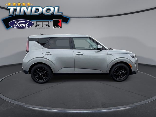 Used 2024 Kia Soul LX w/ Option Group 015 image 2