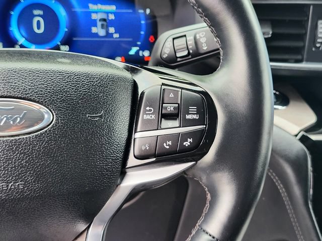 Certified 2023 Ford Explorer Platinum w/ Technology Package AWD/4WD image 31