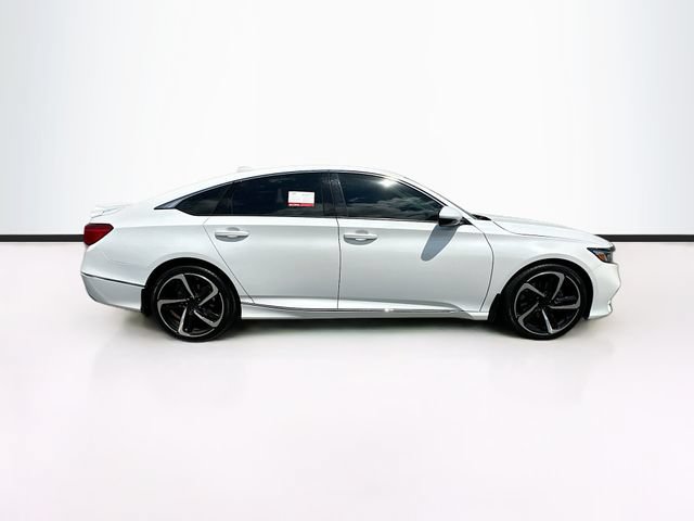 Used 2020 Honda Accord Touring image 13