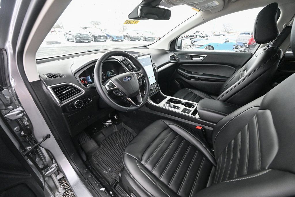 Certified 2024 Ford Edge SEL w/ Convenience Package image 22
