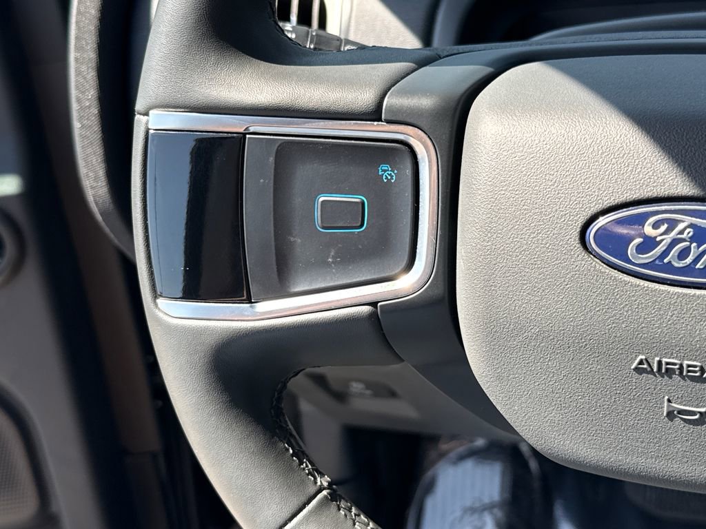 Certified 2025 Ford Expedition Max Active RWD image 15