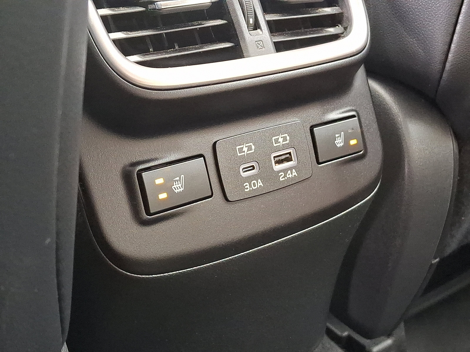 Used 2024 Subaru Outback Limited image 32