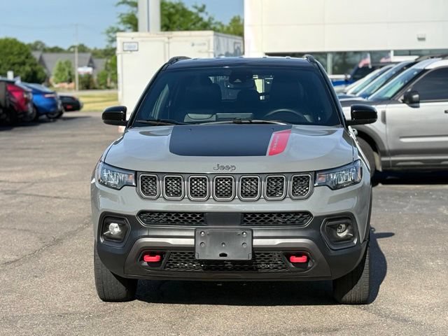 Used 2023 Jeep Compass Trailhawk AWD/4WD image 31