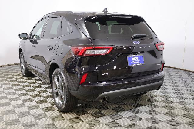 Certified 2024 Ford Escape ST-Line w/ Tech Pack #1 AWD/4WD image 7