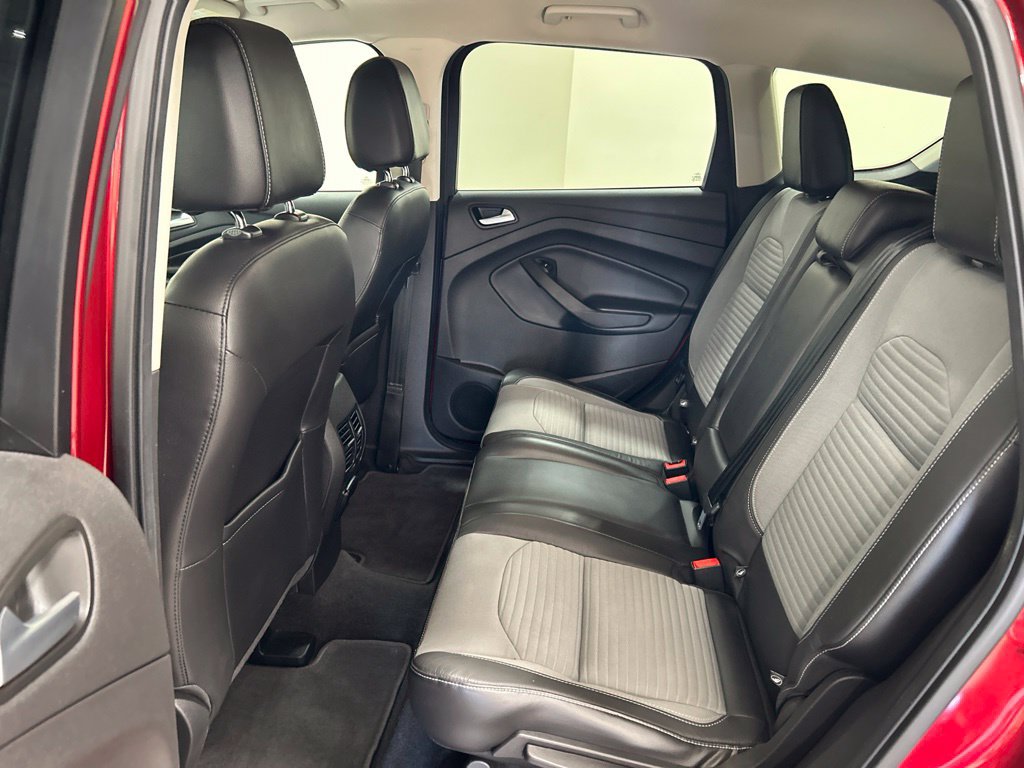 Certified 2017 Ford Escape SE w/ SE Sport Appearance Package AWD/4WD image 22