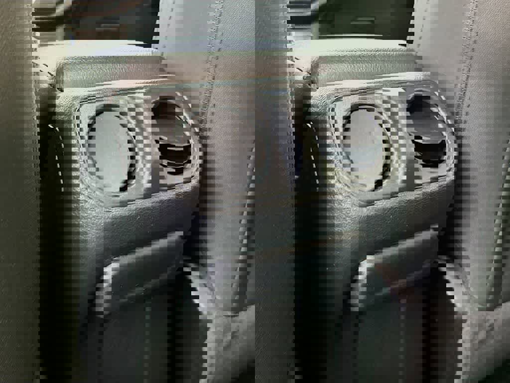 Used 2021 Jeep Wrangler Unlimited Sport image 13