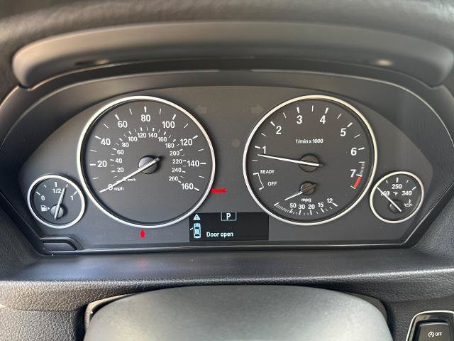 Used 2018 BMW 320i Sedan RWD image 20