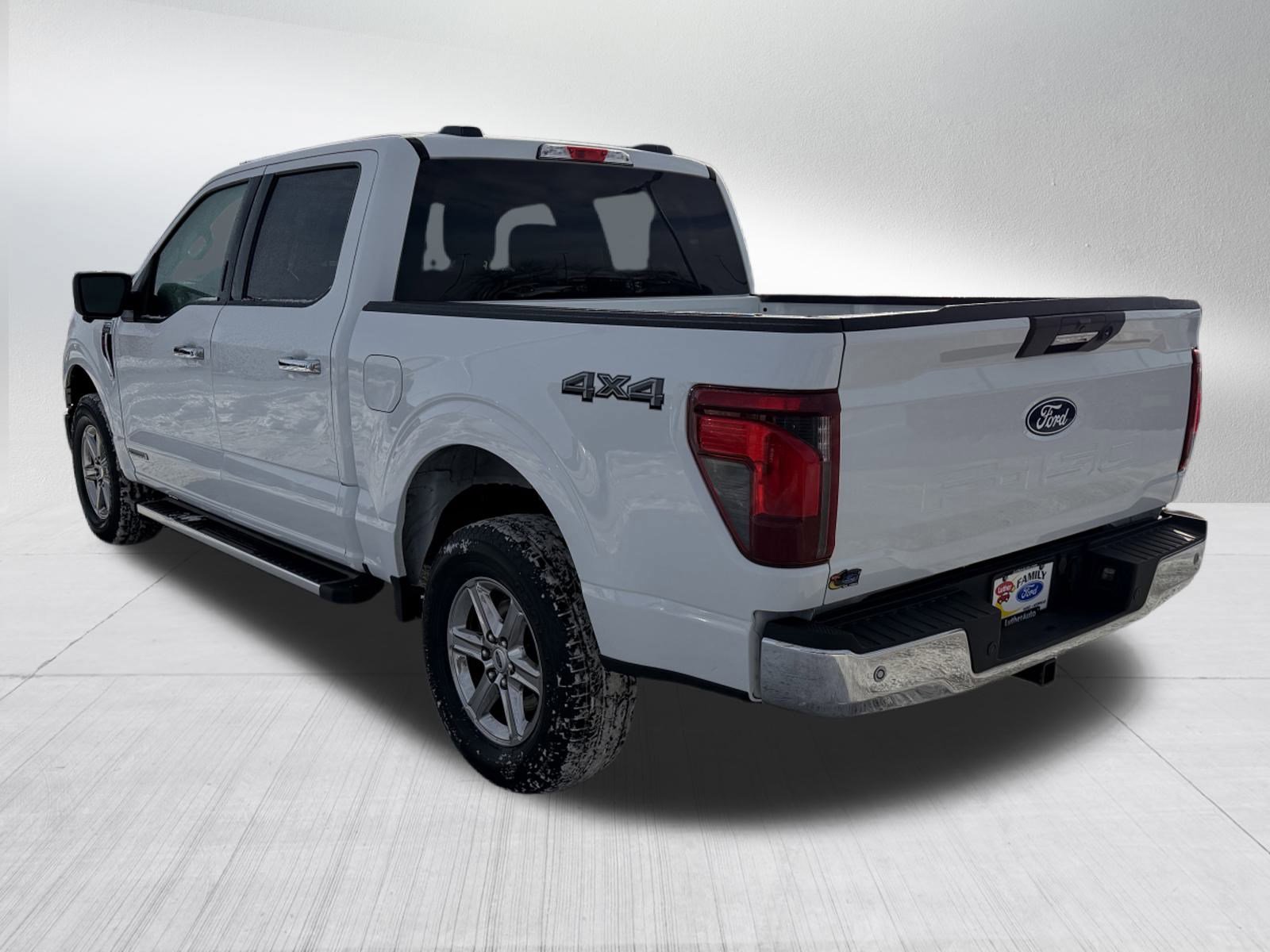 Certified 2024 Ford F150 XLT w/ Mobile Office Package image 3