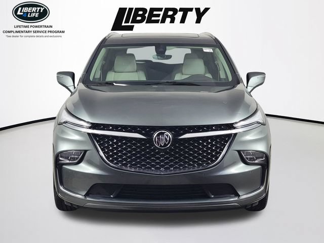 Used 2023 Buick Enclave Avenir w/ Avenir Technology Package AWD/4WD image 8