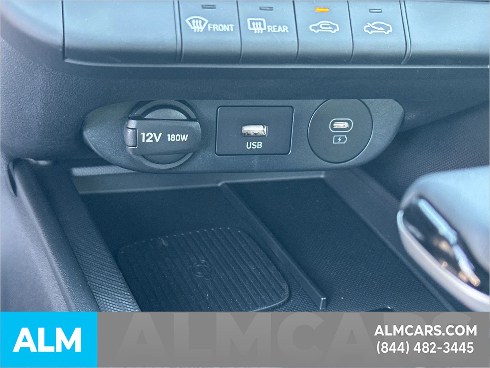 Used 2025 Hyundai Elantra Sport image 28