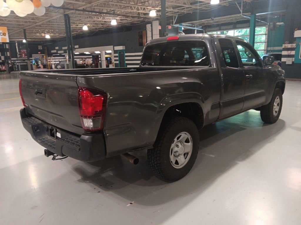 Used 2021 Toyota Tacoma SR AWD/4WD image 6