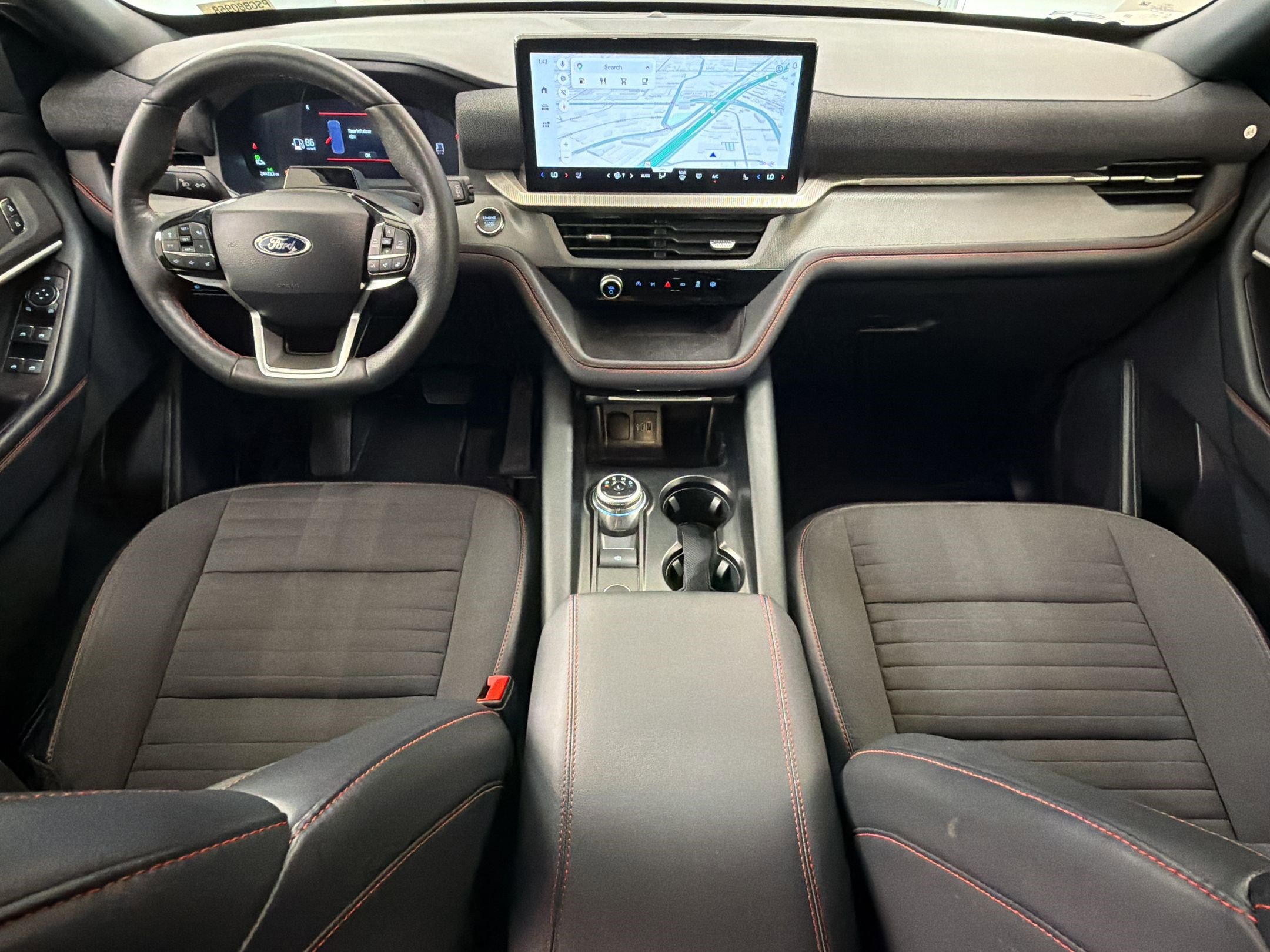 Certified 2025 Ford Explorer ST-Line w/ ST-Line Street Pack AWD/4WD image 16