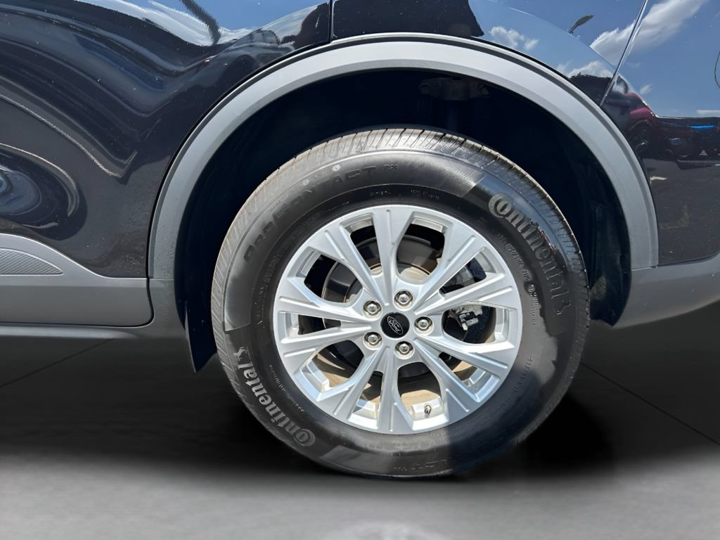 Certified 2025 Ford Escape Active AWD/4WD image 14