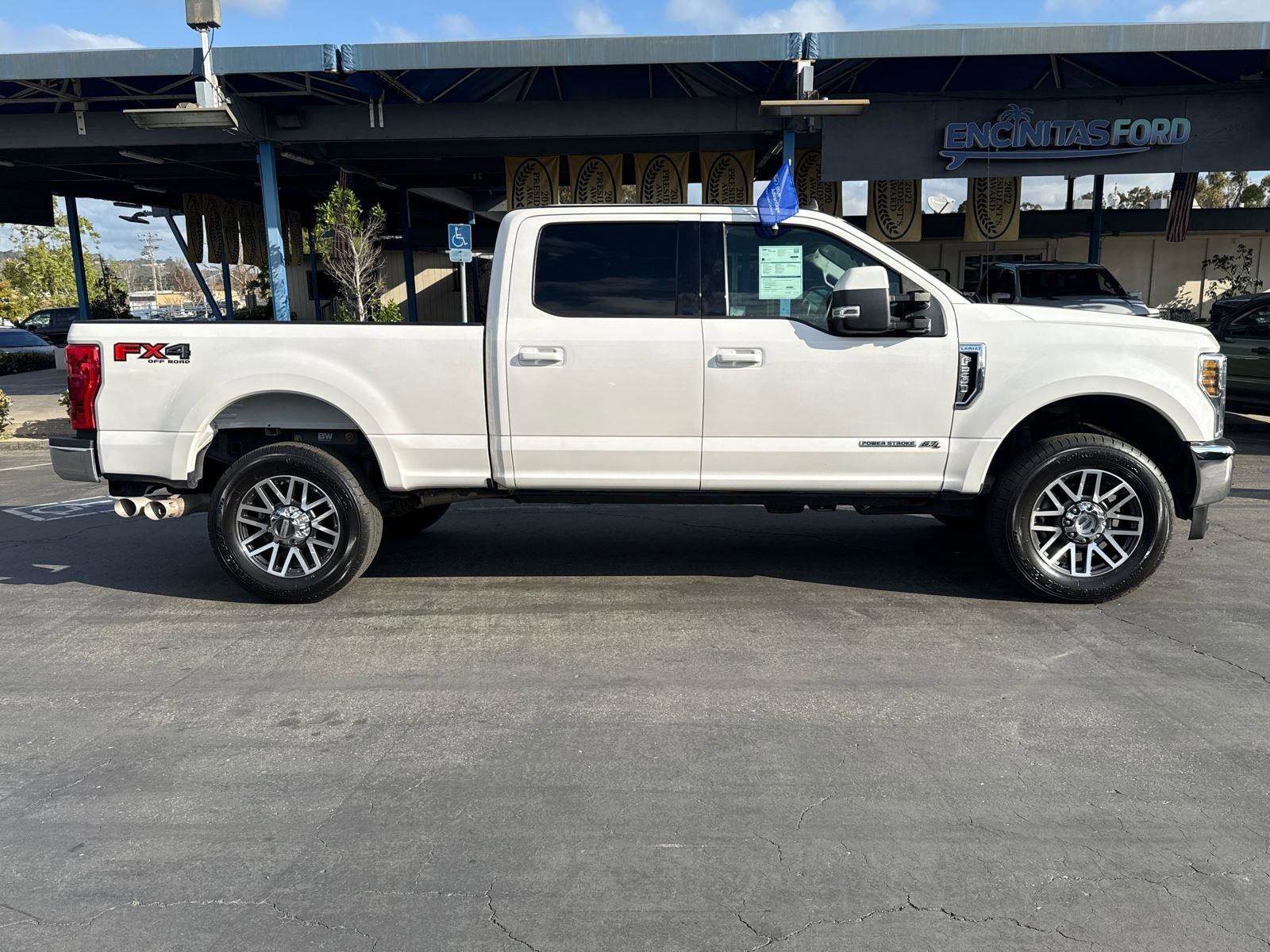 Certified 2019 Ford F250 Lariat w/ Lariat Value Package image 3