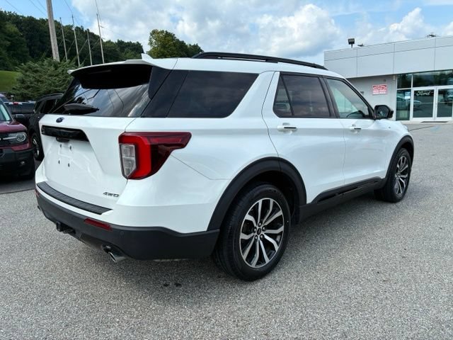 Certified 2023 Ford Explorer ST-Line w/ Class IV Trailer Tow Package AWD/4WD image 3