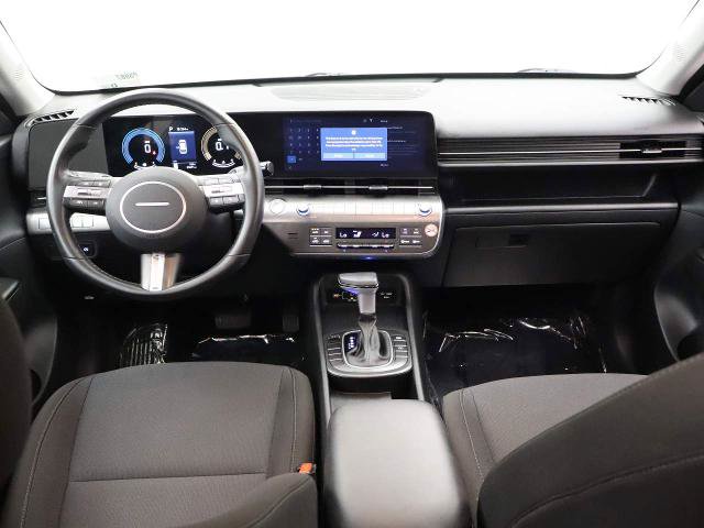 Used 2025 Hyundai Kona SEL FWD image 40
