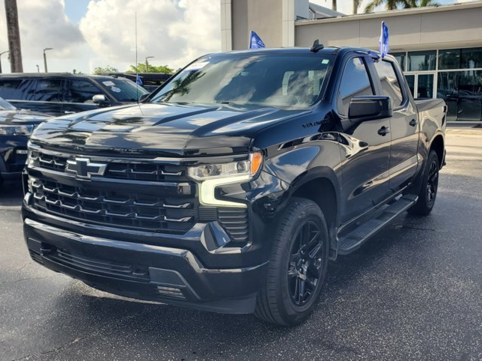 Used 2023 Chevrolet Silverado 1500 RST w/ LPO, Dark Essentials Package RWD image 3
