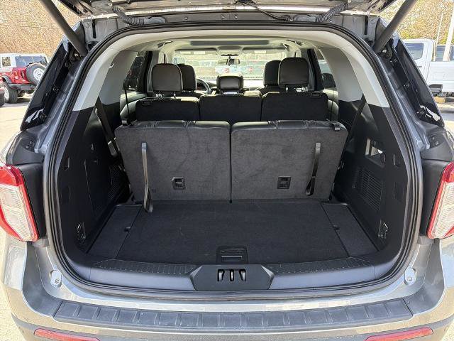 Certified 2022 Ford Explorer XLT w/ Equipment Group 202A image 37