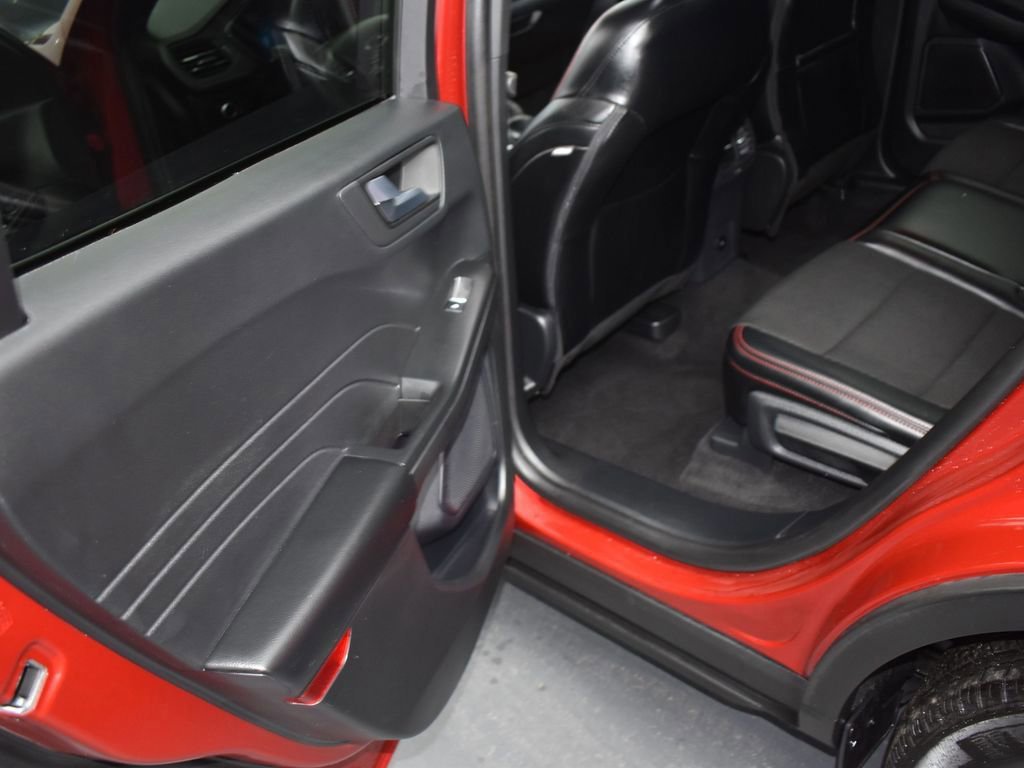 Certified 2025 Ford Escape ST-Line image 12