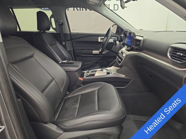 Certified 2024 Ford Explorer XLT w/ Equipment Group 202A AWD/4WD image 9