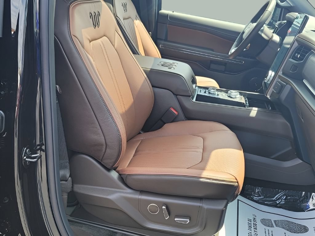 Certified 2024 Ford Expedition Max King Ranch AWD/4WD image 35