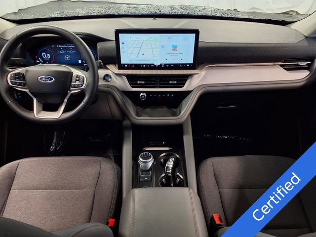 Certified 2025 Ford Explorer Active image 20