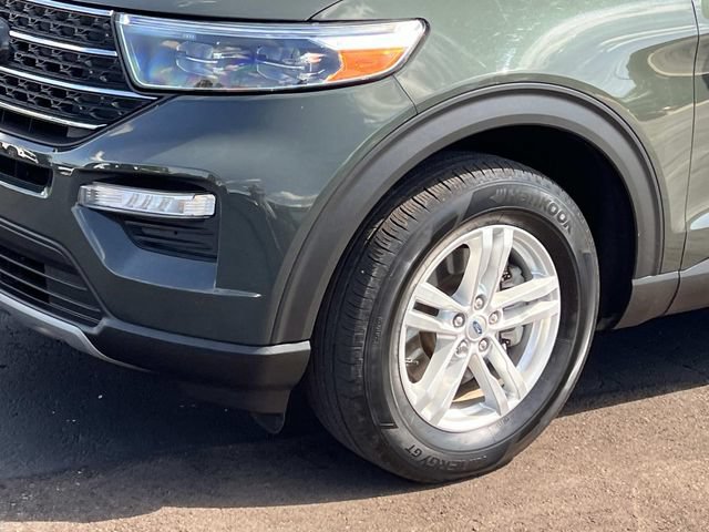 Certified 2023 Ford Explorer XLT w/ Equipment Group 202A AWD/4WD image 8