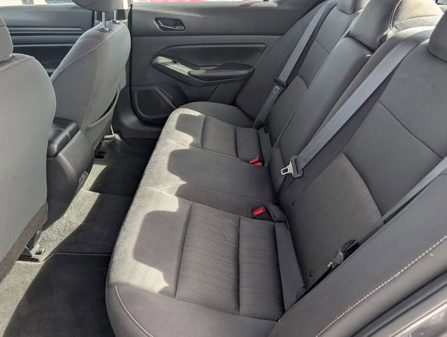 Used 2024 Nissan Altima 2.5 SV image 20