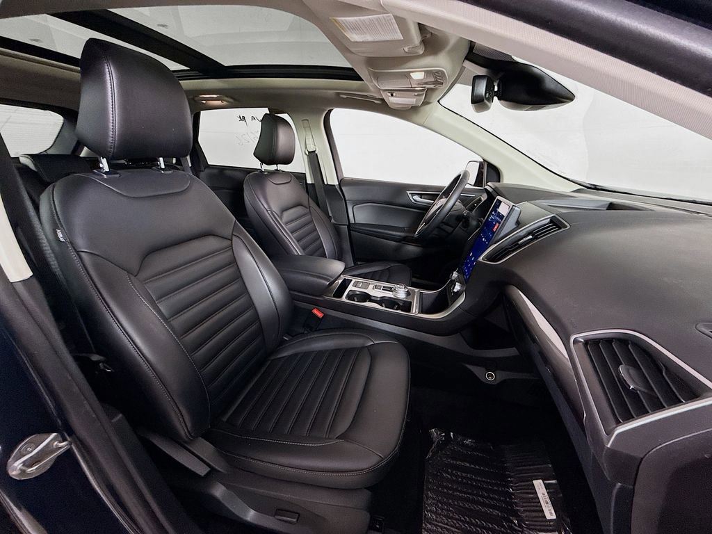Certified 2024 Ford Edge SEL w/ Convenience Package image 13