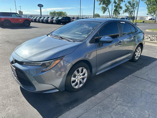 Used 2021 Toyota Corolla LE FWD image 4