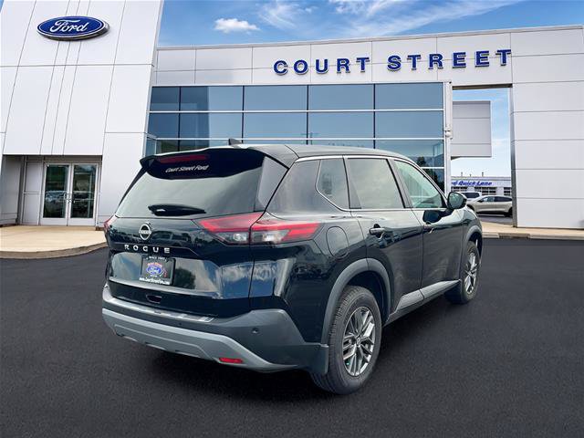 Used 2022 Nissan Rogue S FWD image 5