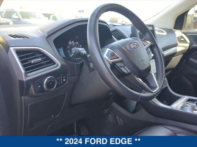 Certified 2024 Ford Edge SEL w/ Convenience Package AWD/4WD image 12