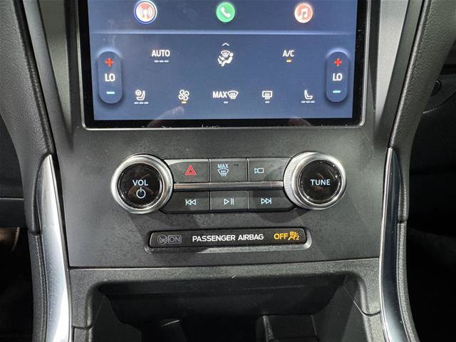 Certified 2024 Ford Edge Titanium AWD/4WD image 31
