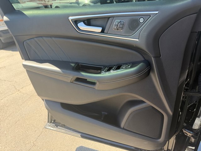 Certified 2019 Ford Edge ST w/ Equipment Group 401A AWD/4WD image 13