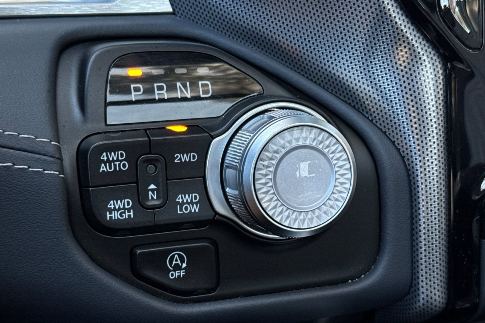 Used 2023 RAM 1500 Limited AWD/4WD image 23
