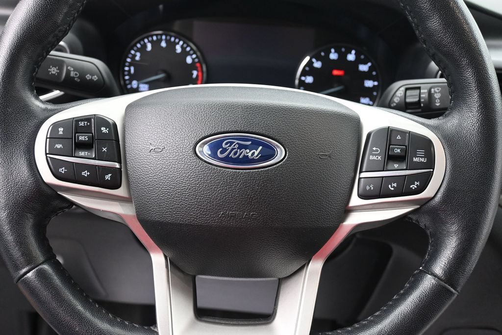 Certified 2023 Ford Explorer Limited w/ Equipment Group 301A AWD/4WD image 14