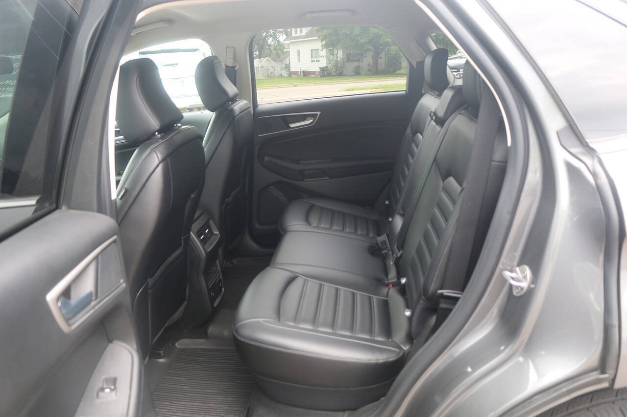 Certified 2023 Ford Edge SEL w/ Convenience Package AWD/4WD image 13