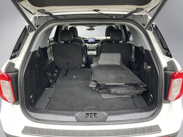 Certified 2023 Ford Explorer XLT w/ Equipment Group 202A image 26
