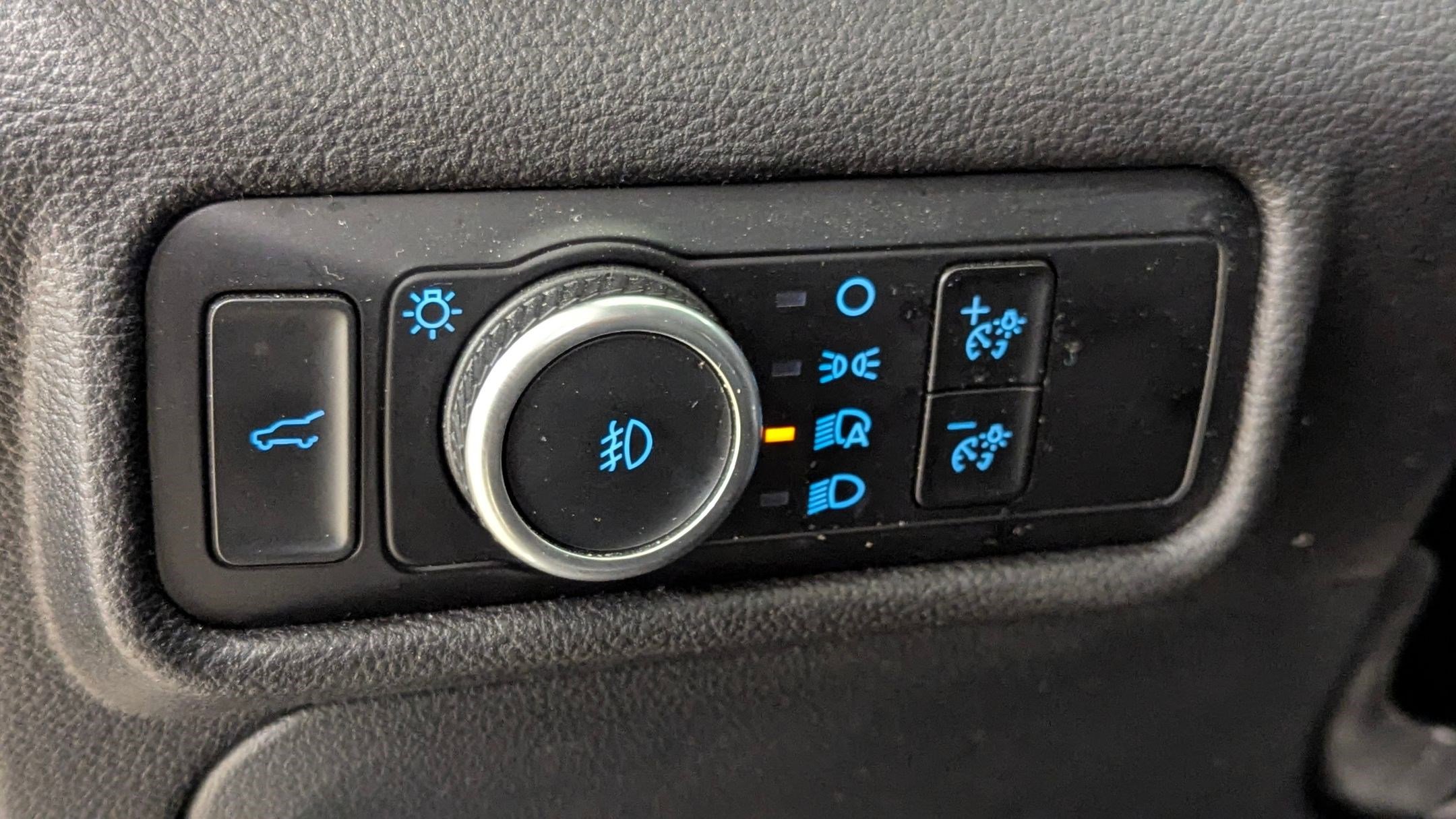 Certified 2024 Ford Explorer Limited image 18