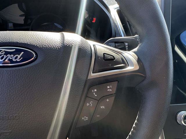 Certified 2024 Ford Edge Titanium image 38