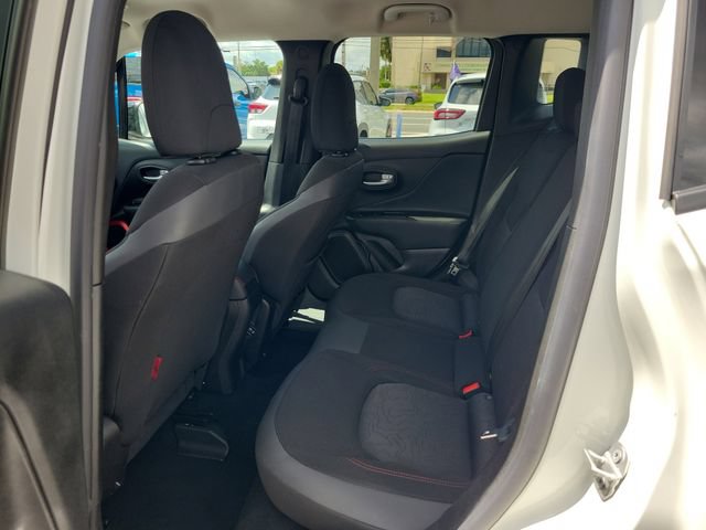 Used 2023 Jeep Renegade Trailhawk AWD/4WD image 12