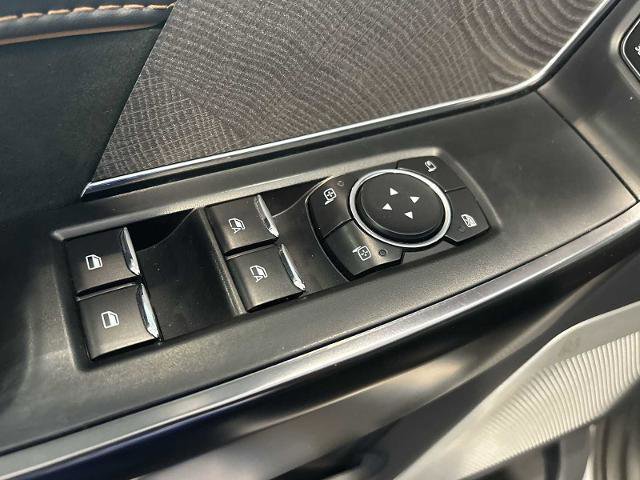 Certified 2022 Ford F150 Platinum w/ FX4 Off-Road Package image 23