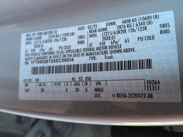 Certified 2025 Ford F250 Lariat w/ Black Appearance Package image 23