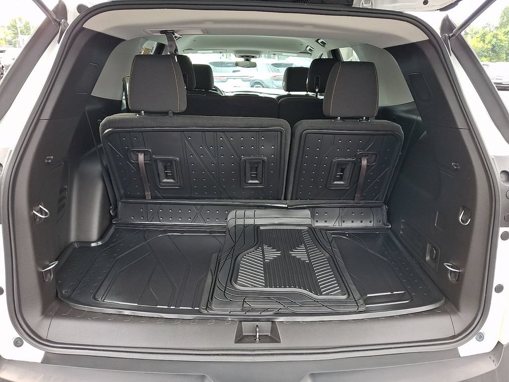 Used 2018 Chevrolet Traverse LS AWD/4WD image 28