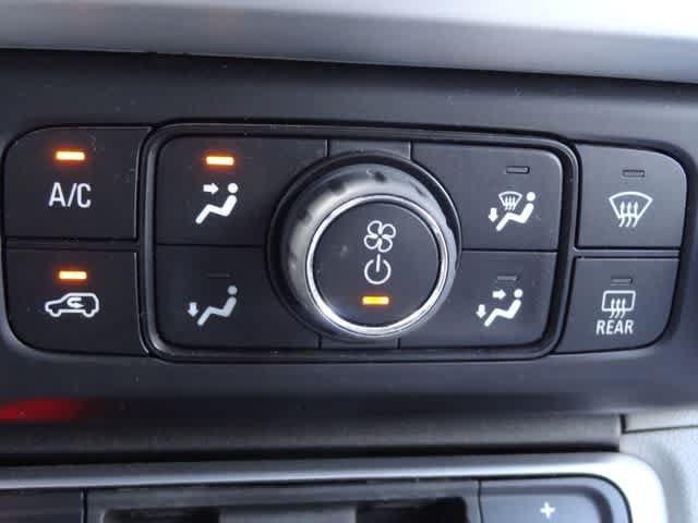 Used 2023 GMC Acadia SLE w/ Driver Convenience Package FWD image 29