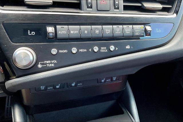 Used 2024 Lexus ES 350 F Sport w/ Accessory Package (Z2) FWD image 15