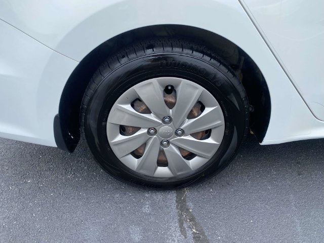 Used 2018 Kia Rio LX FWD image 9