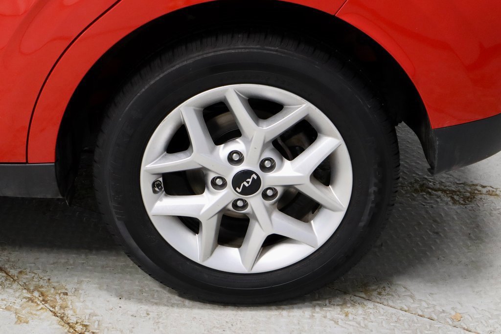 Used 2024 Kia Soul LX w/ Option Group 015 image 18