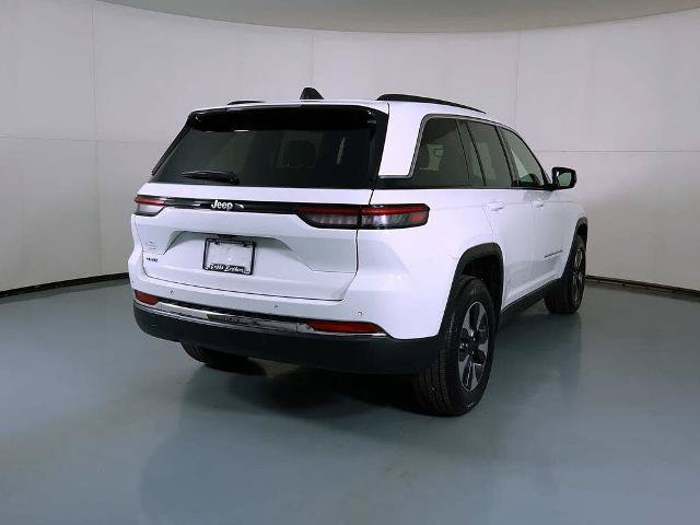 Used 2024 Jeep Grand Cherokee Limited 4xe AWD/4WD image 3